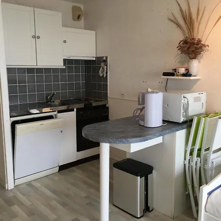 Fort-mahon-plage: Balcon, Equipements Complets, Parking Prive - Fr-1-482-12 Apartment